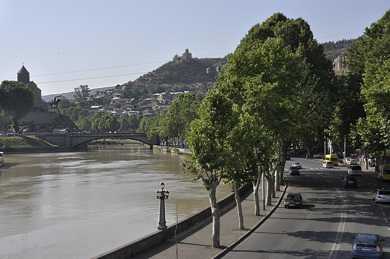 Bfg Suites Apartments Tbilisi Exterior photo